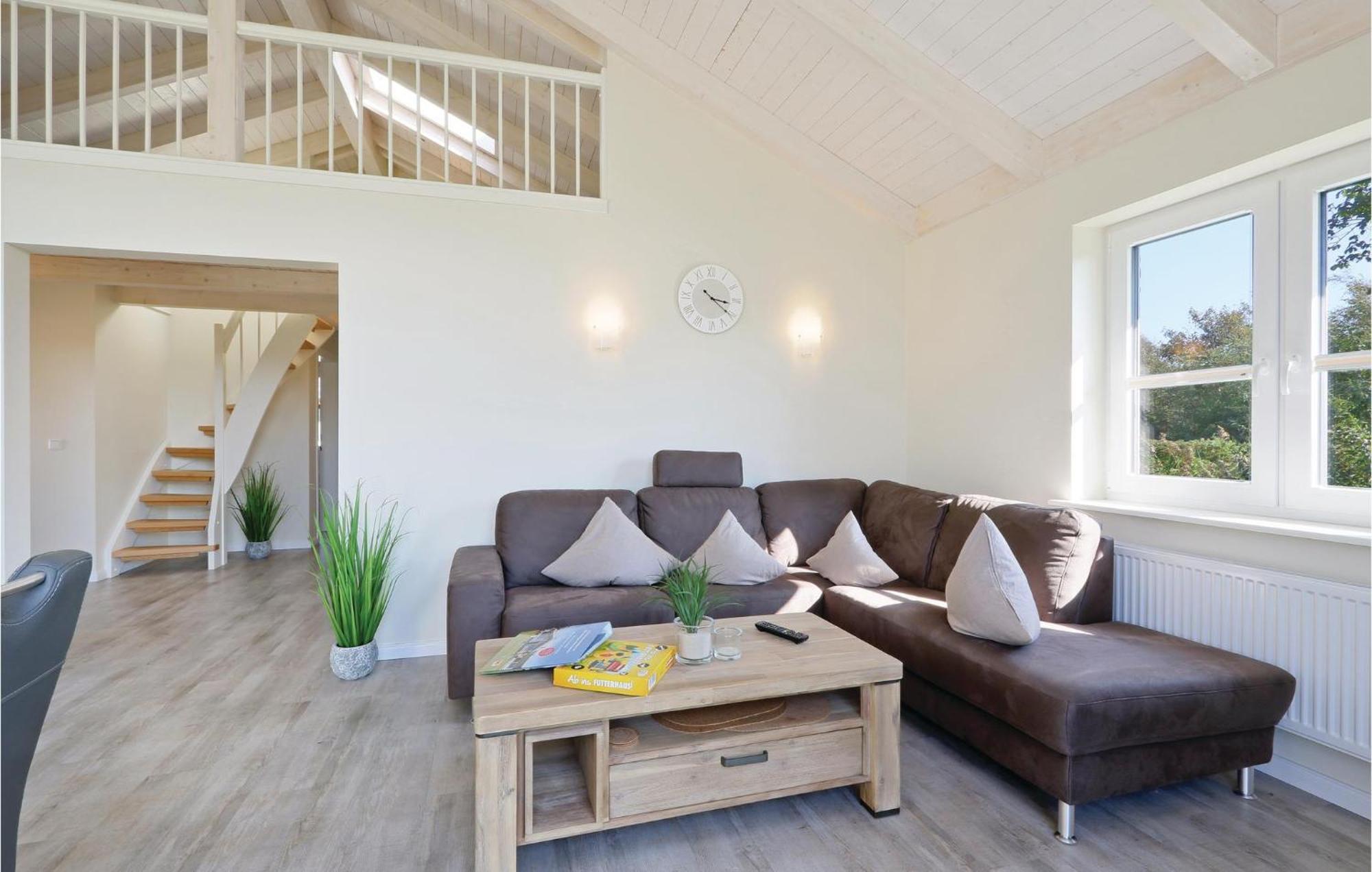 Awesome Home In Dagebuell With Kitchen Exteriör bild